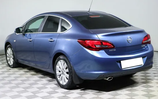 Opel Astra 1.40 Автоматическая, фото №1