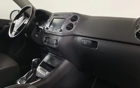 Volkswagen Tiguan 2.00 Автоматическая, фото №1