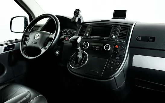 Volkswagen Multivan 2.50 Автоматическая, фото №1