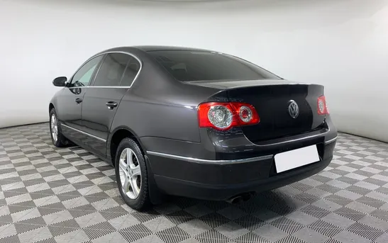 Volkswagen Passat 2.00 Автоматическая, фото №1