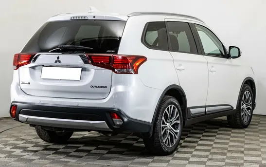 Mitsubishi Outlander 2.00 Вариатор, фото №1