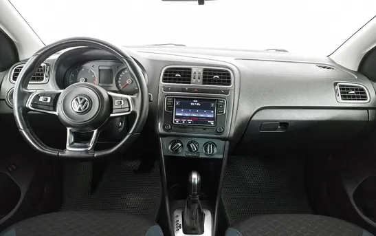 Volkswagen Polo 1.60 Автоматическая, фото №1