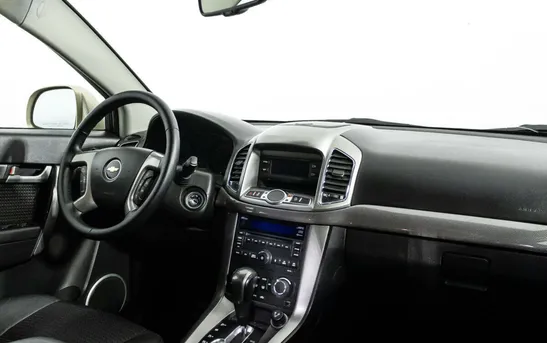 Chevrolet Captiva 2.20 Автоматическая, фото №1