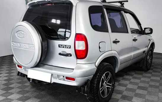 Chevrolet Niva 1.70 Механика, фото №1