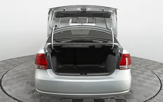 Volkswagen Polo 1.60 Автоматическая, фото №1