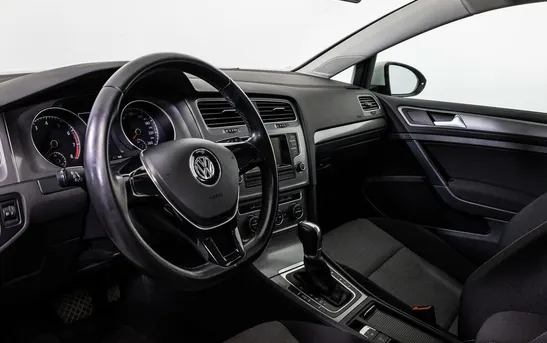 Volkswagen Golf 1.40 Робот, фото №1