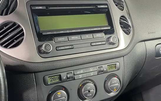 Volkswagen Tiguan 2.00 Автоматическая, фото №1