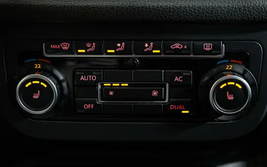 Volkswagen Tiguan 2.00 Автоматическая, фото №1