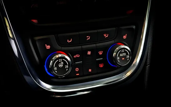 Opel Mokka 1.80 Автоматическая, фото №1