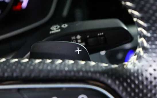 Audi A4 2.00 Робот, фото №1