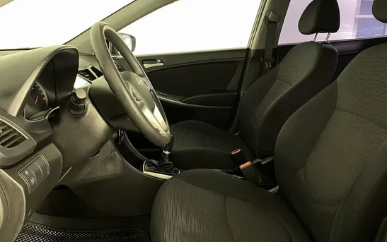 Hyundai Solaris 1.60 Механика, фото №1