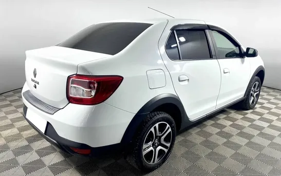 Renault Logan 1.60 Вариатор, фото №1