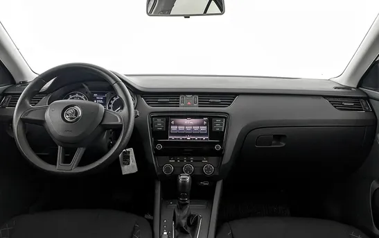 Skoda Octavia 1.60 Автоматическая, фото №1