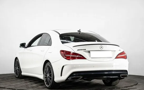 Mercedes-Benz CLA 2.00 Робот, фото №1
