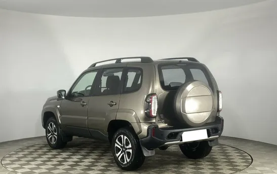 Lada (ВАЗ) Niva 1.70 Механика, фото №1