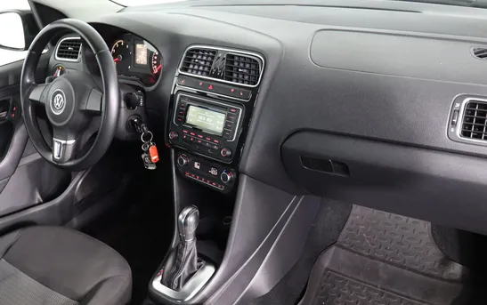 Volkswagen Polo 1.60 Автоматическая, фото №1