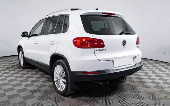 Volkswagen Tiguan 2.00 Автоматическая, фото №1