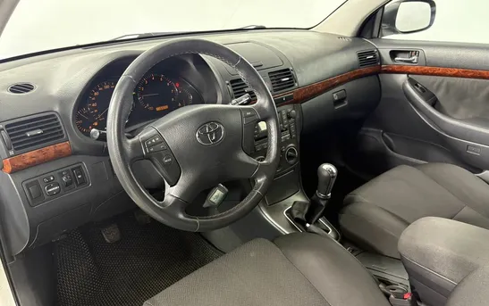 Toyota Avensis 1.80 Механика, фото №1