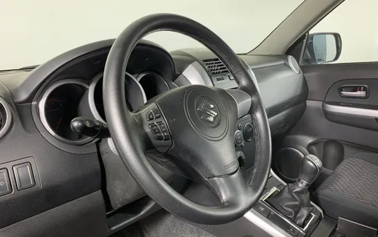Suzuki Grand Vitara 2.00 Механика, фото №1