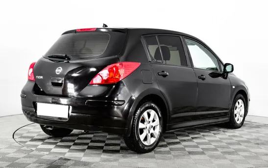 Nissan Tiida 1.60 Автоматическая, фото №1