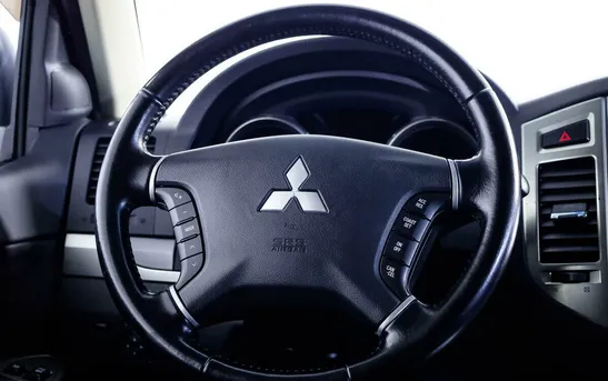 Mitsubishi Pajero 3.00 Автоматическая, фото №1