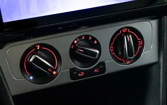 Volkswagen Polo 1.60 Механика, фото №1