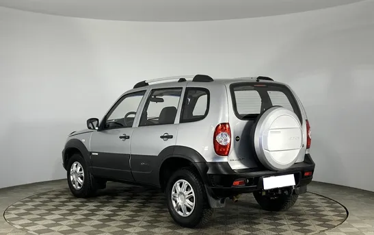 Chevrolet Niva 1.70 Механика, фото №1