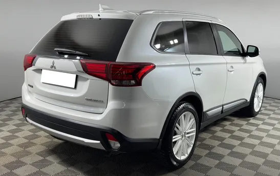 Mitsubishi Outlander 2.00 Вариатор, фото №1