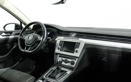 Volkswagen Passat 1.80 Робот, фото №1