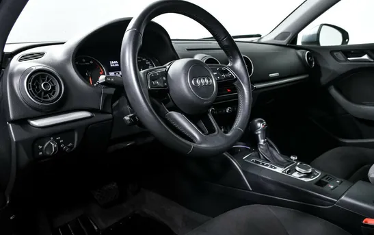 Audi A3 1.40 Робот, фото №1