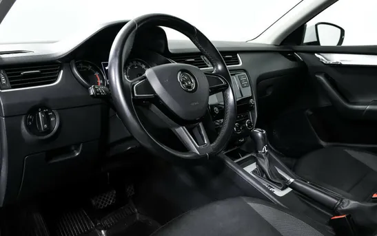 Skoda Octavia 1.40 Робот, фото №1