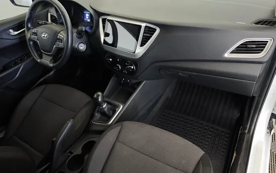 Hyundai Solaris 1.60 Механика, фото №1