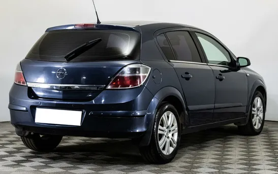 Opel Astra 1.80 Автоматическая, фото №1