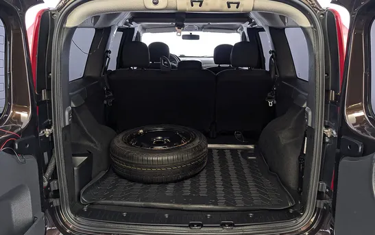 Lada (ВАЗ) Largus 1.60 Механика, фото №1