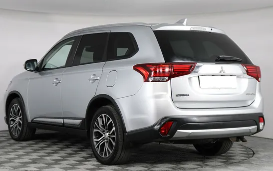 Mitsubishi Outlander 2.00 Вариатор, фото №1