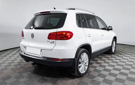 Volkswagen Tiguan 2.00 Автоматическая, фото №1