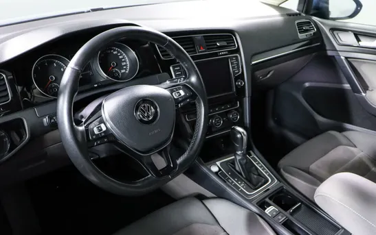 Volkswagen Golf 1.40 Робот, фото №1