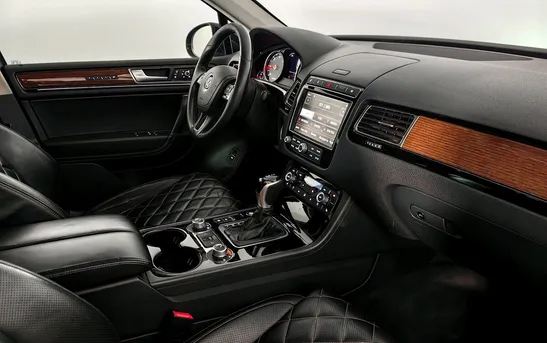 Volkswagen Touareg 3.00 Автоматическая, фото №1
