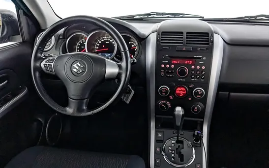 Suzuki Grand Vitara 2.40 Автоматическая, фото №1