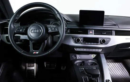 Audi A4 2.00 Робот, фото №1