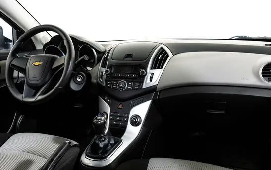 Chevrolet Cruze 1.60 Механика, фото №1