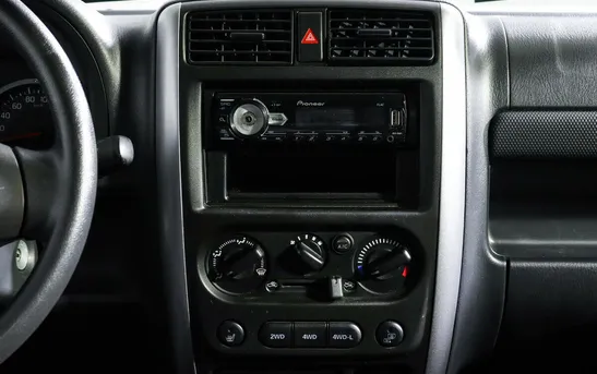 Suzuki Jimny 1.30 Механика, фото №1