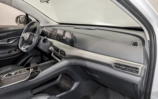 Changan UNI-T 1.50 Робот, фото №1