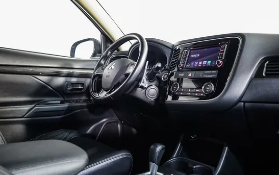 Mitsubishi Outlander 2.40 Вариатор, фото №1