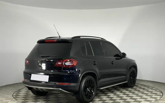 Volkswagen Tiguan 2.00 Автоматическая, фото №1