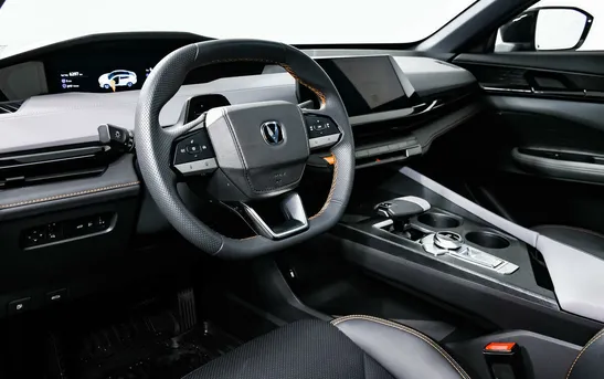 Changan UNI-V 1.50 Робот, фото №1