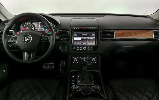 Volkswagen Touareg 3.00 Автоматическая, фото №1