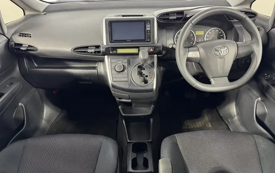 Toyota Wish 1.80 Вариатор, фото №1