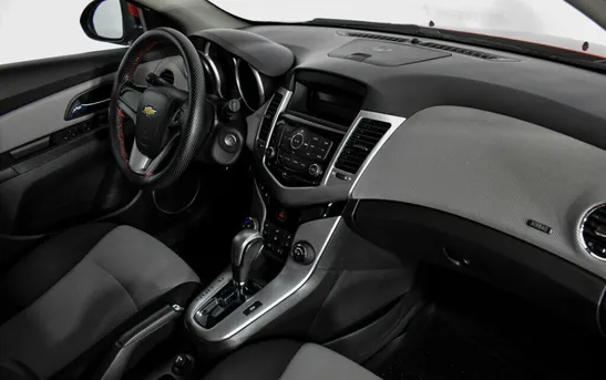 Chevrolet Cruze 1.80 Автоматическая, фото №1