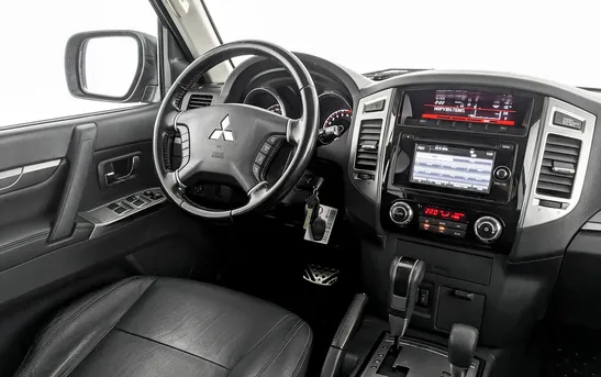 Mitsubishi Pajero 3.00 Автоматическая, фото №1